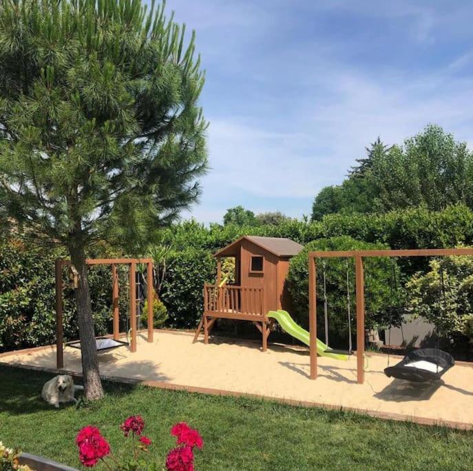 弗丹Maison De Vacances Contemporaine Avec Piscine别墅 外观 照片
